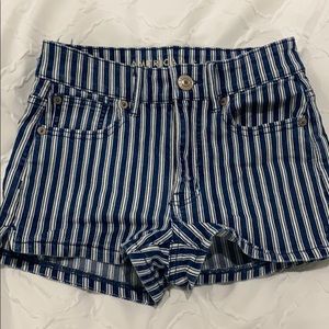 american eagle shorts